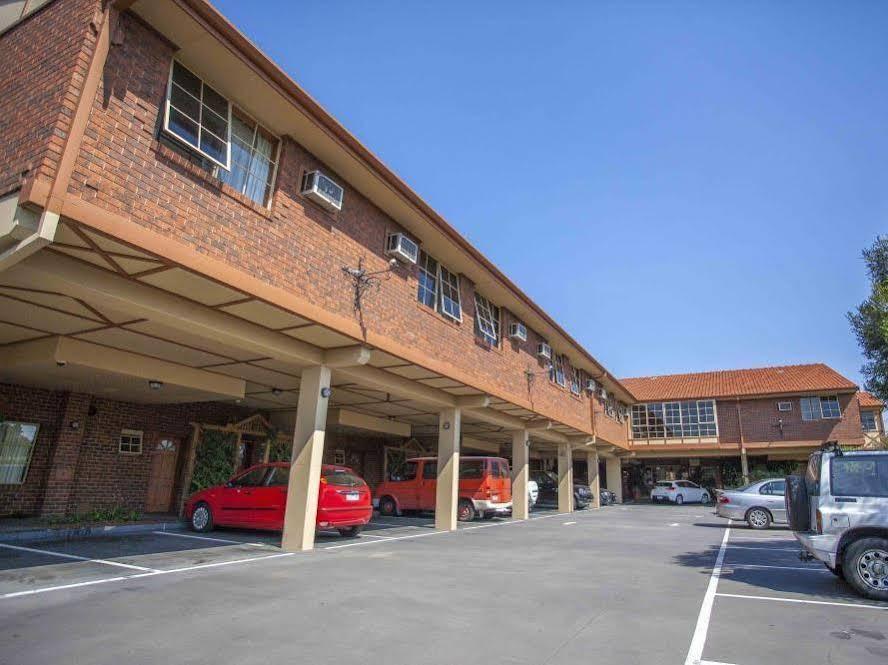 St Georges Motor Inn Melbourne Exterior photo