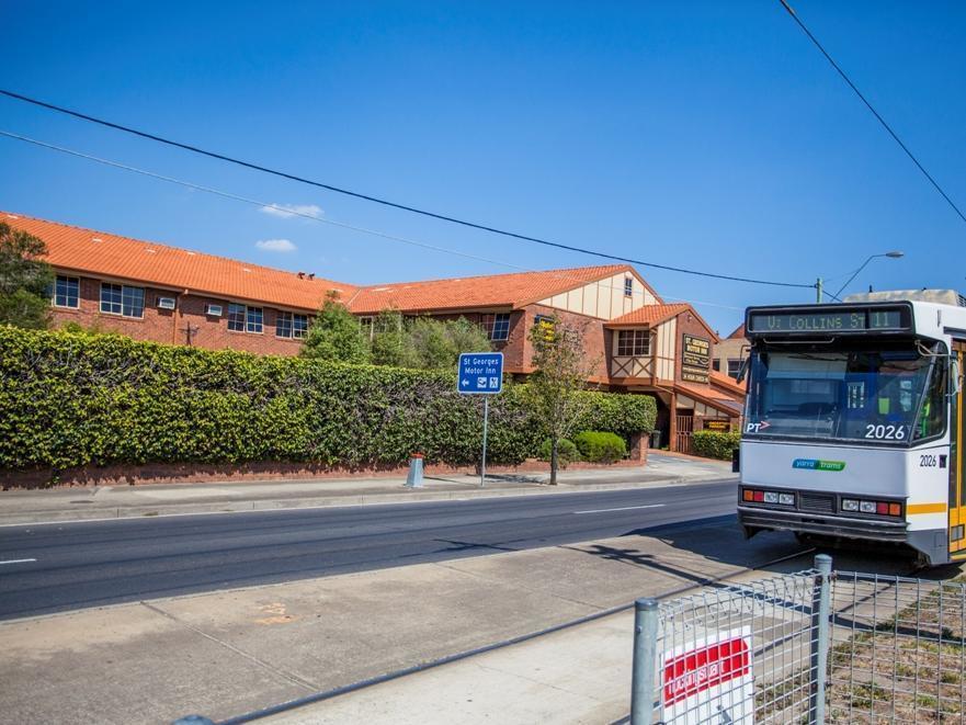 St Georges Motor Inn Melbourne Exterior photo