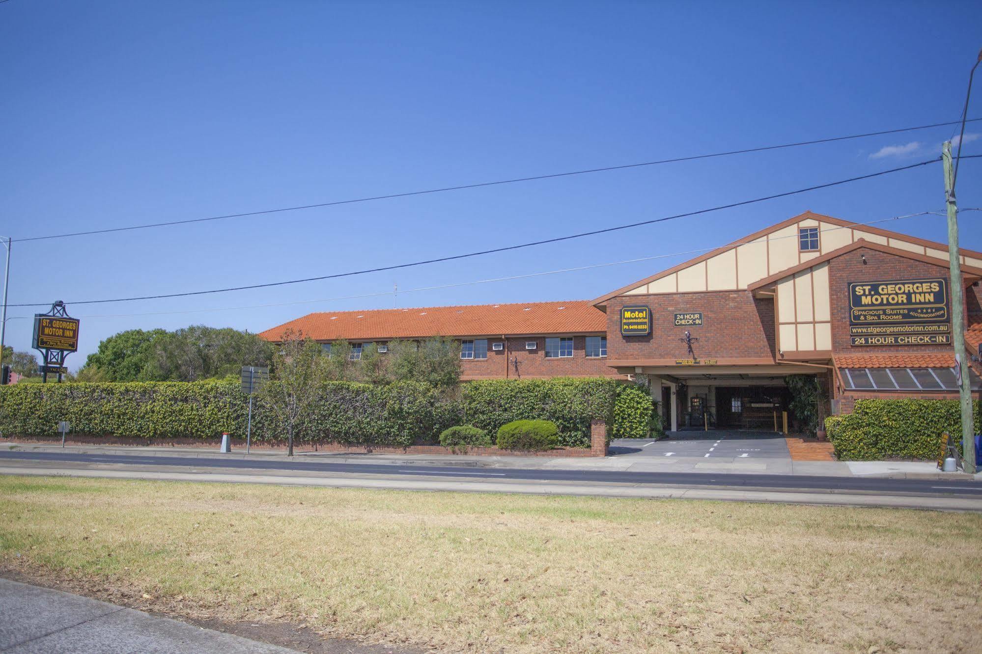 St Georges Motor Inn Melbourne Exterior photo